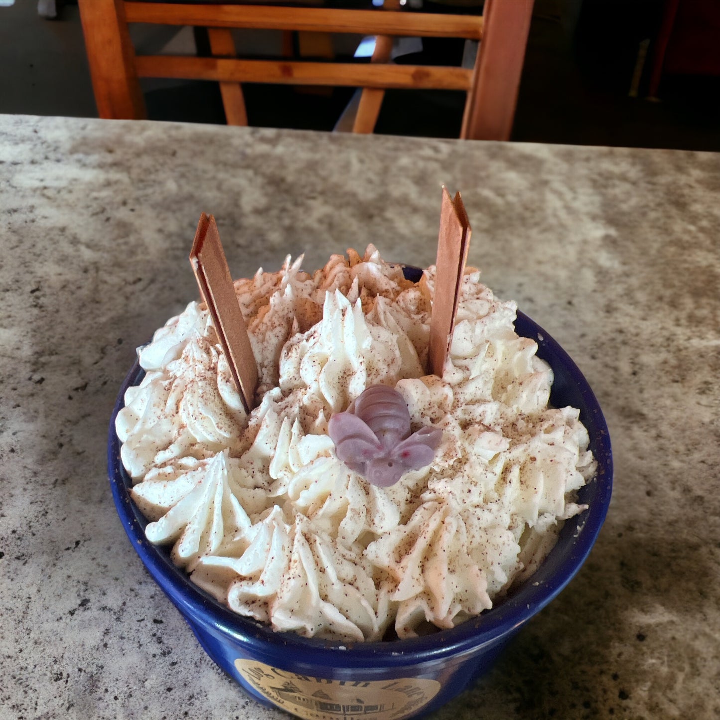 Coffee Shop large mug with WOOD WICKS
